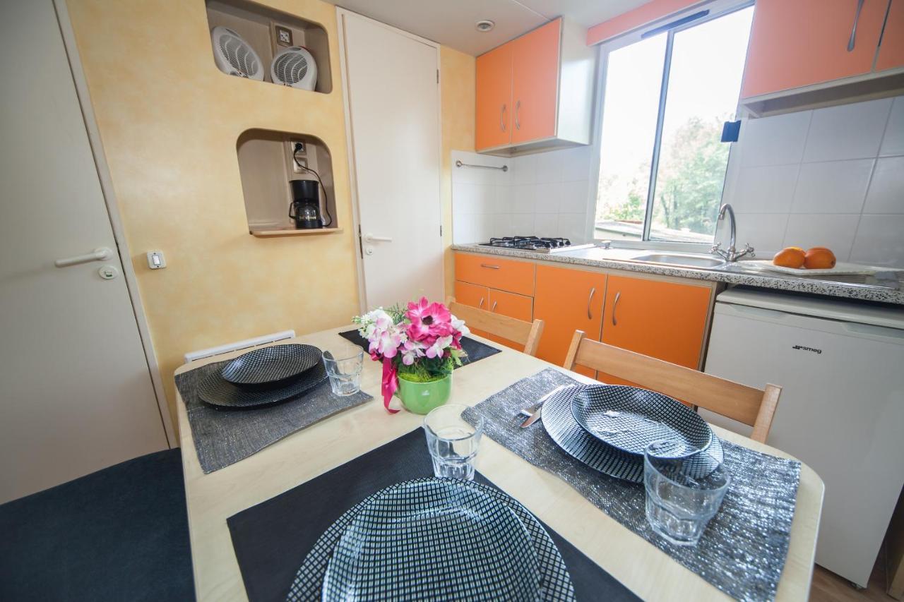 Toscana Holiday Village มนโตโปลิอินวัลดาร์โน ภายนอก รูปภาพ